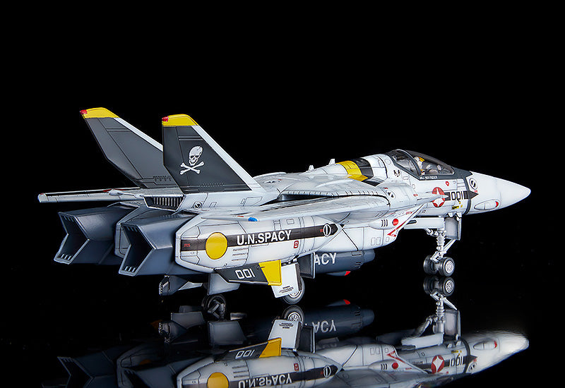 Macross: Do You Remember Love? PLAMAX 1/72 VF-1S Fighter Valkyrie (Roy Focker Custom)(JP)