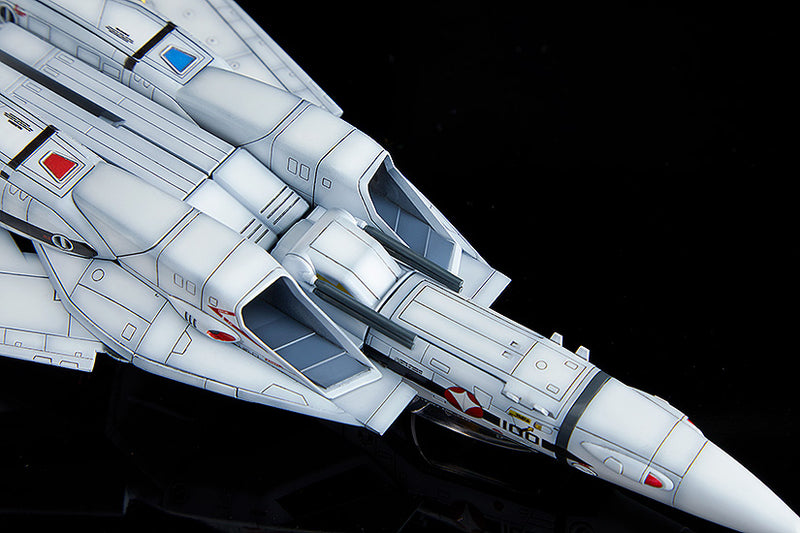 Macross: Do You Remember Love? PLAMAX 1/72 VF-1S Fighter Valkyrie (Roy Focker Custom)(JP)