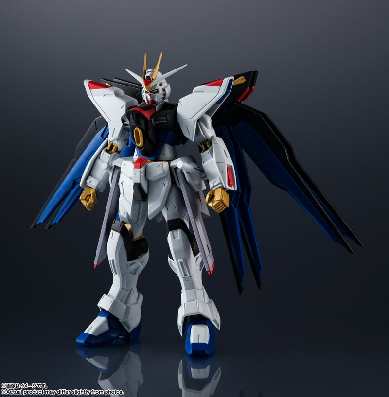 Gundam SEED DESTINY Bandai Gundam Universe STRIKE FREEDOM GUNDAM (JP)