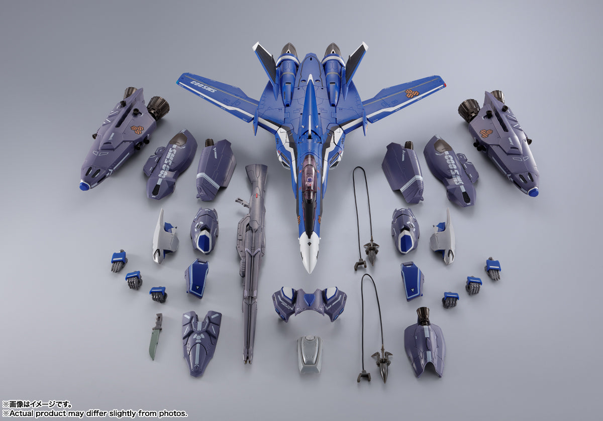 Macross Frontier Bandai DX Chogokin VF-25F Super Messiah Valkyrie (Mic