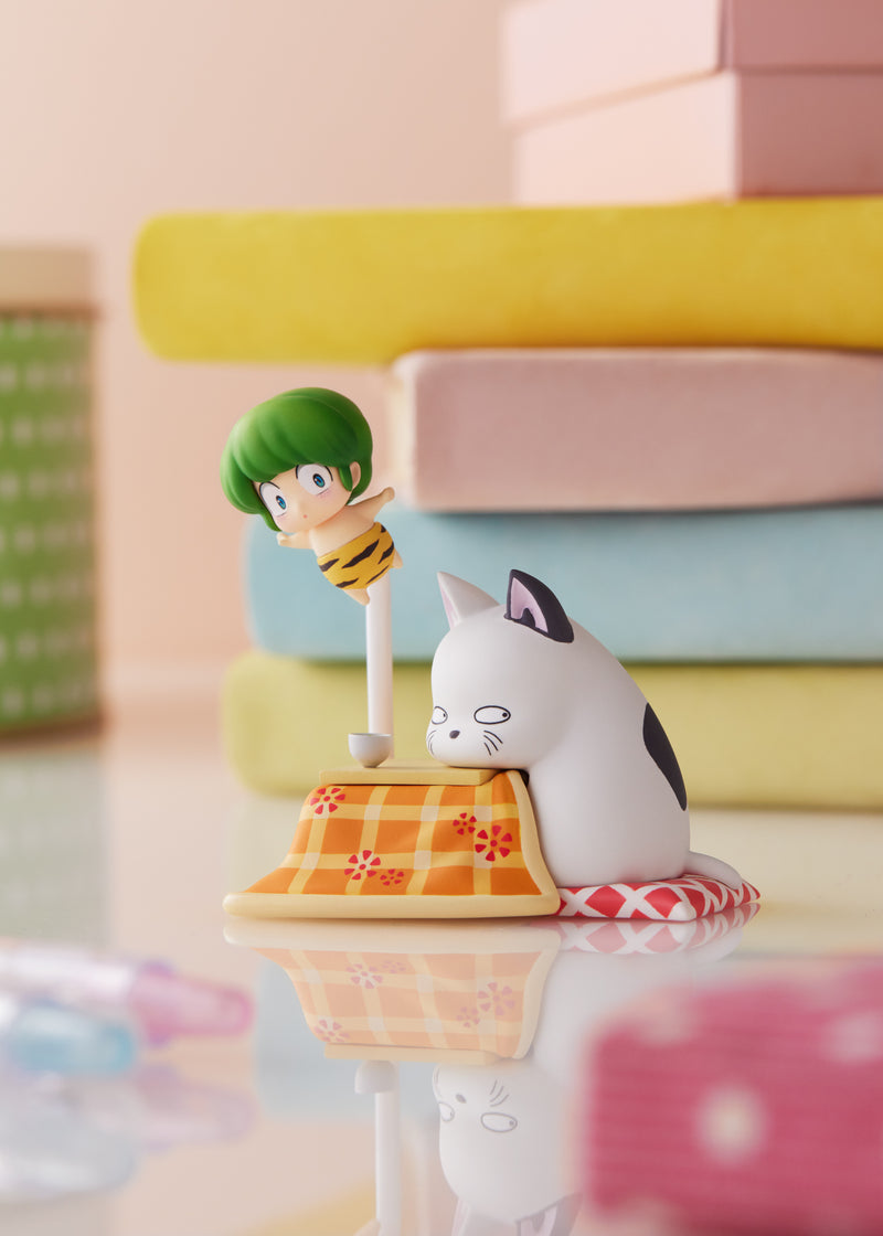 Urusei Yatsura PLUM Mini Figure Ten & Kotatsu-neko