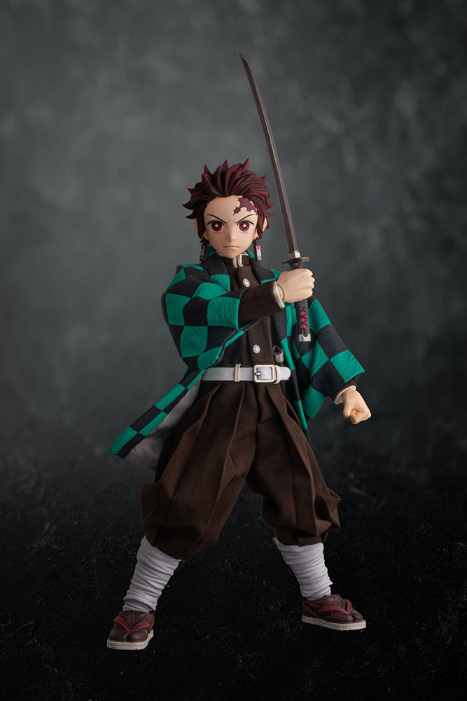 Demon Slayer: Kimetsu no Yaiba Aniplex Tanjiro Kamado 1/6 Scale Action Figure