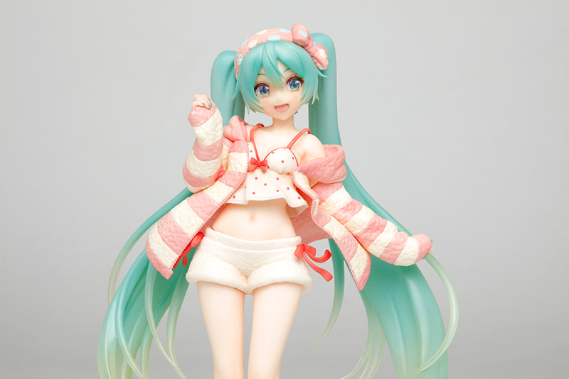 Hatsune Miku TAITO Hatsune Miku Figure Costumes Roomwear Ver. (2nd Run)