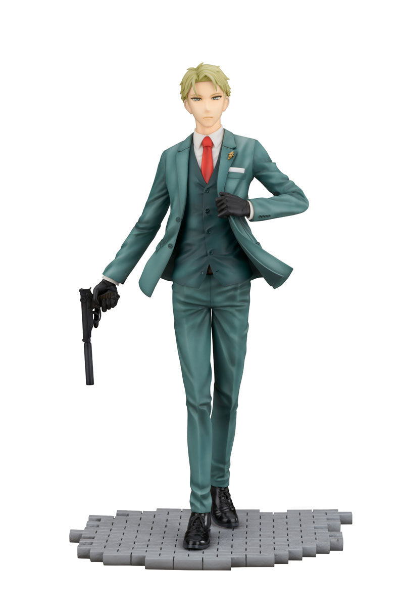 SPY x FAMILY FuRyu Loid Forger