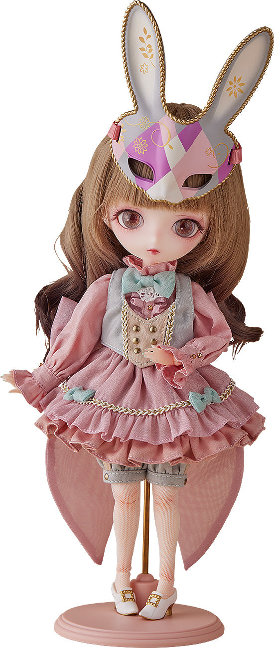 Harmonia bloom Seasonal Doll Beatrice