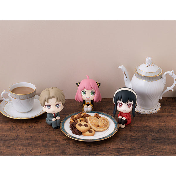 SPY × FAMILY MEGAHOUSE Look up Loid Forger