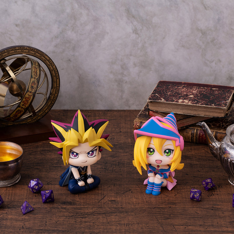 Yu-Gi-Oh！ Duel Monsters MEGAHOUSE Look up Yami Yugi ＆ Dark Magician Girl【with gift】