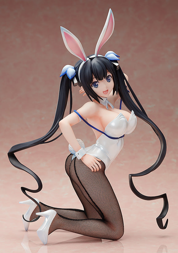 Is It Wrong to Try to Pick Up Girls in a Dungeon? II FREEing Hestia: Bunny Ver.