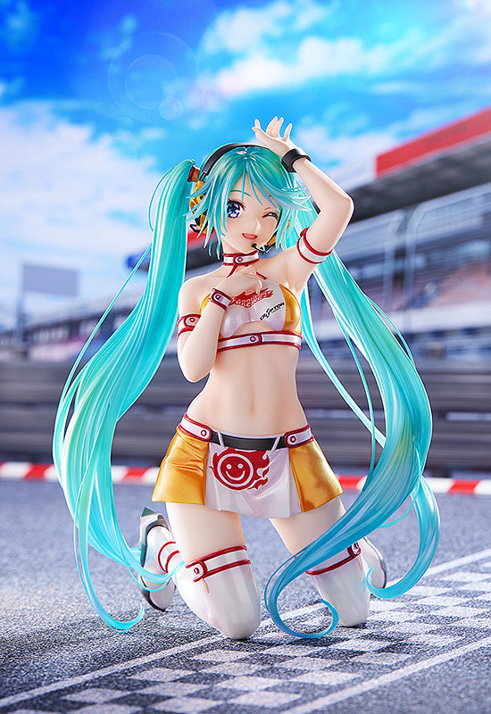 Hatsune Miku GT Project Max Factory Racing Miku 2010 Ver. Art by Kentaro Yabuki