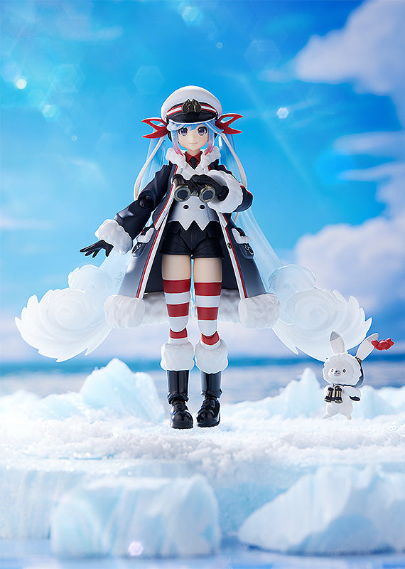 EX-066 Character Vocal Series 01: Hatsune Miku figma Snow Miku: Grand Voyage ver.