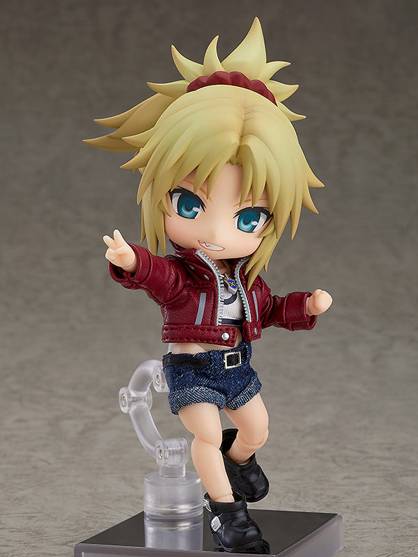 Fate/Apocrypha Nendoroid Doll Saber of "Red": Casual Ver.