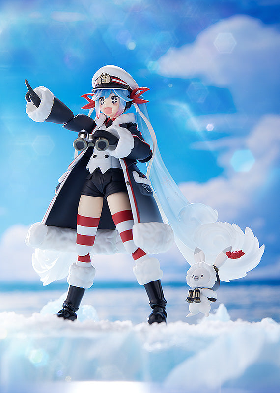 EX-066 Character Vocal Series 01: Hatsune Miku figma Snow Miku: Grand Voyage ver.