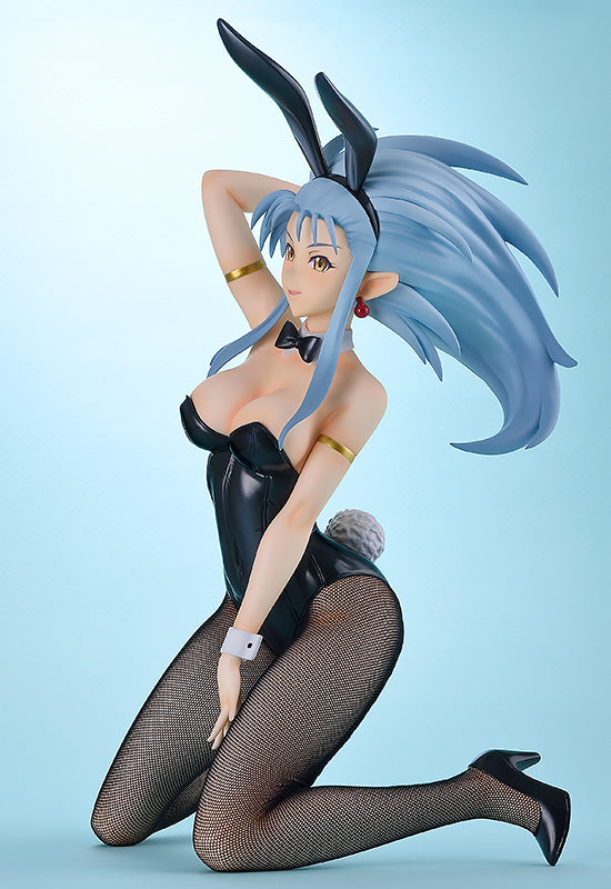 Tenchi Muyo! Ryo-Ohki FREEing Ryoko: Bunny Ver.