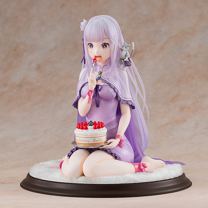 Re:ZERO -Starting Life in Another World- KADOKAWA Emilia: Birthday Cake Ver.