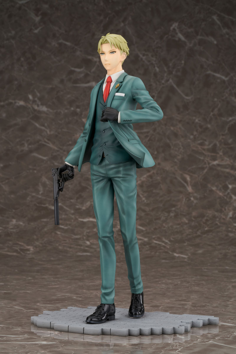 SPY x FAMILY FuRyu Loid Forger