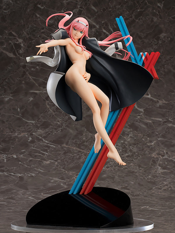 DARLING in the FRANXX Max Factory Zero Two