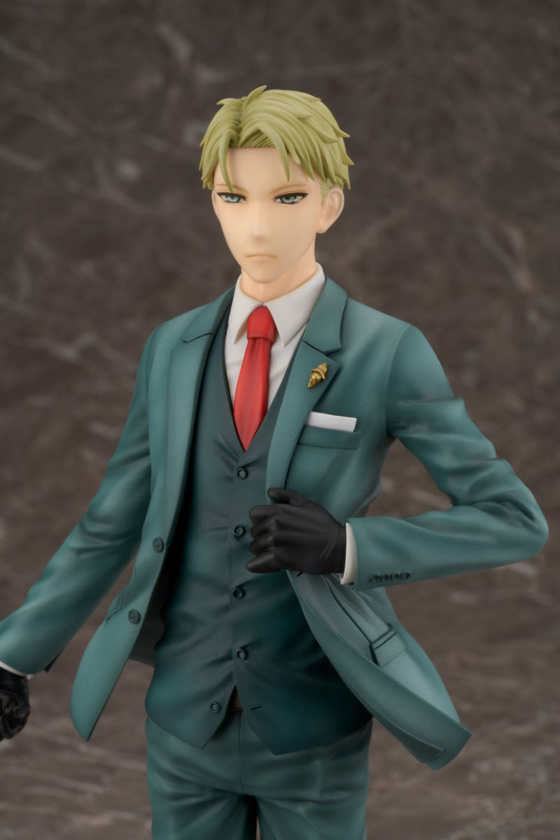 SPY x FAMILY FuRyu Loid Forger