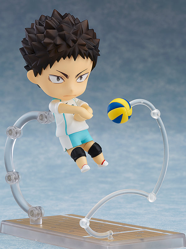 0699 Haikyu!! Nendoroid Hajime Iwaizumi (re-run)