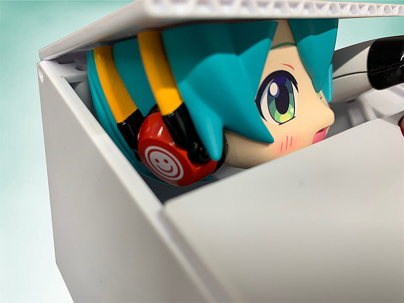 Hatsune Miku GT Project SHINE Racing Miku 2020 Ver. Chatting Bank 006