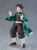 498-DX Demon Slayer: Kimetsu no Yaiba figma Tanjiro Kamado DX Edition