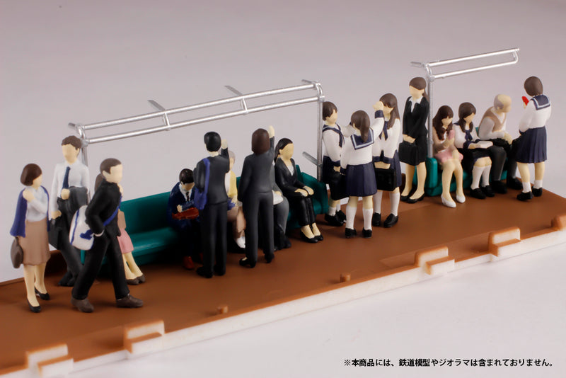 1/80th scale Super Mini Figure PLUM 1/80th scale Super Mini Figure1 -The Sailor School Uniform Of That Day-