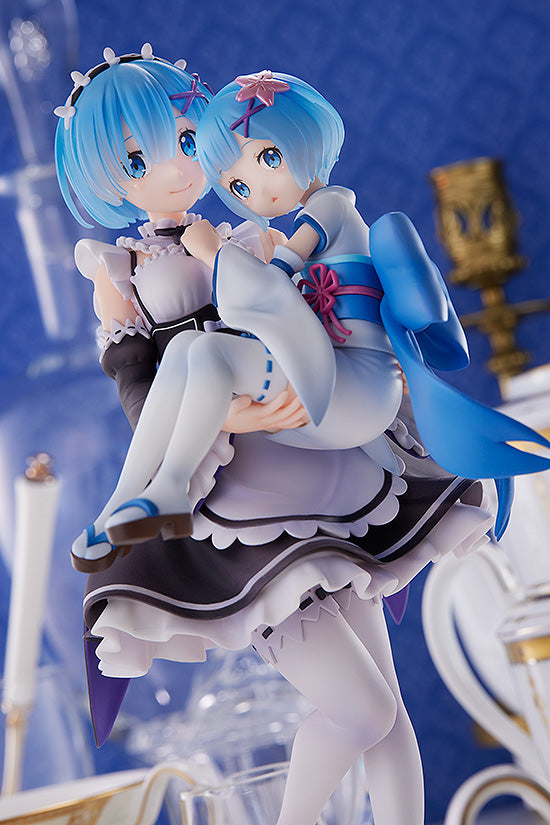 Re:ZERO -Starting Life in Another World- SEGA Figure Rem & Childhood Rem