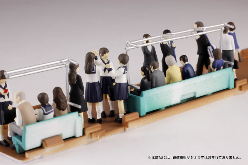 1/80th scale Super Mini Figure PLUM 1/80th scale Super Mini Figure1 -The Sailor School Uniform Of That Day-
