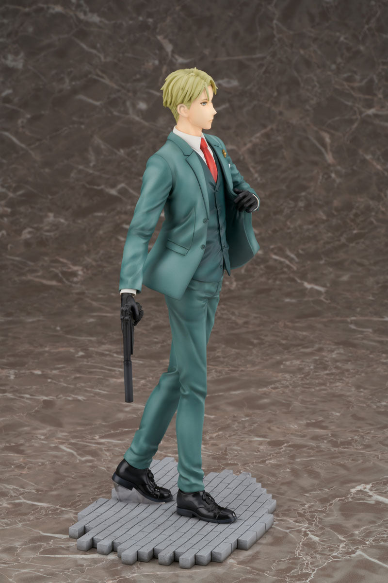 SPY x FAMILY FuRyu Loid Forger