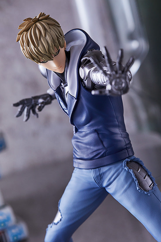 ONE-PUNCH MAN POP UP PARADE Genos
