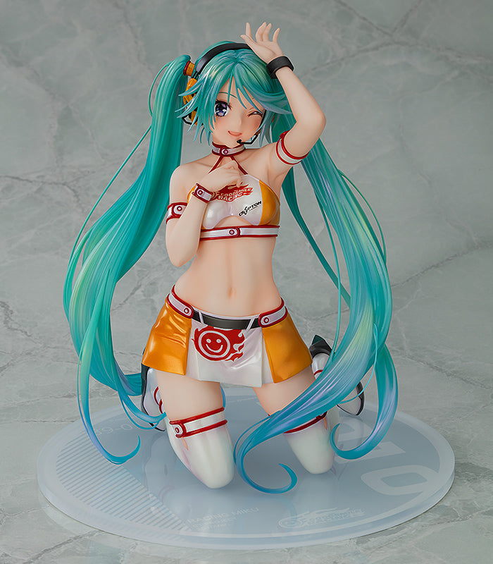 Hatsune Miku GT Project Max Factory Racing Miku 2010 Ver. Art by Kentaro Yabuki