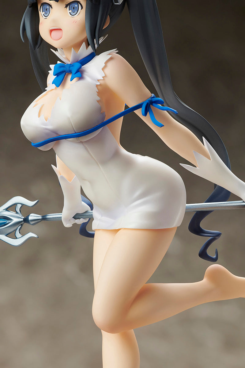 Is It Wrong to Try to Pick Up Girls in a Dungeon? Arrow of the Orion FURYU Corporation Hestia
