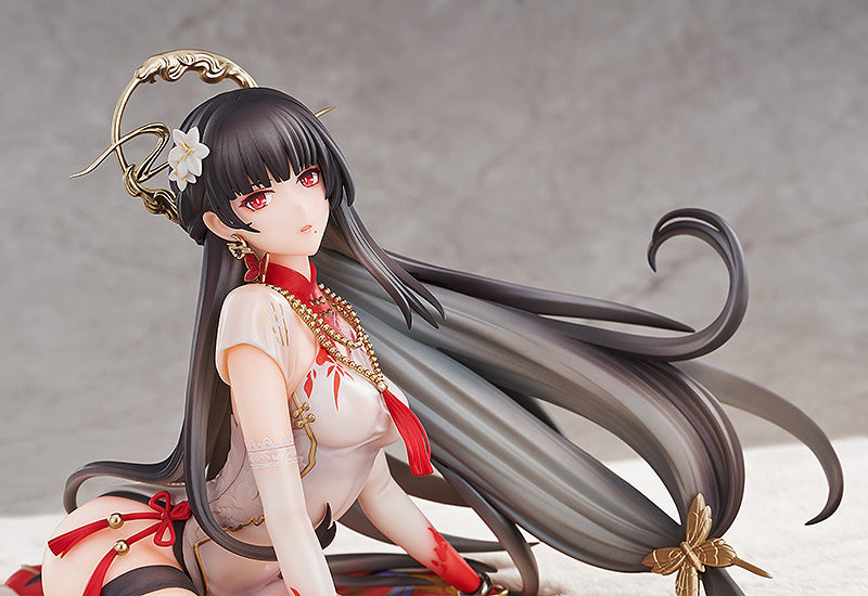 Punishing: Gray Raven LUMINOUS BOX Qu: Crimson Blessing