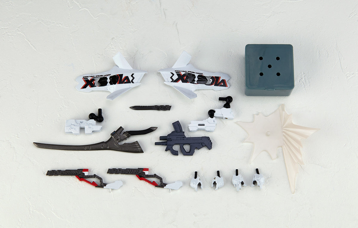 Muv-Luv Alternative - Revoltech Series No. 02 XFJ-01a