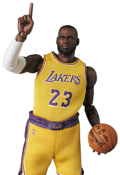 Los Angeles Lakers MAFEX LeBron James