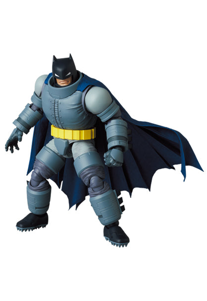 The Dark Knight Returns MEDICOM TOYS MAFEX ARMORED BATMAN