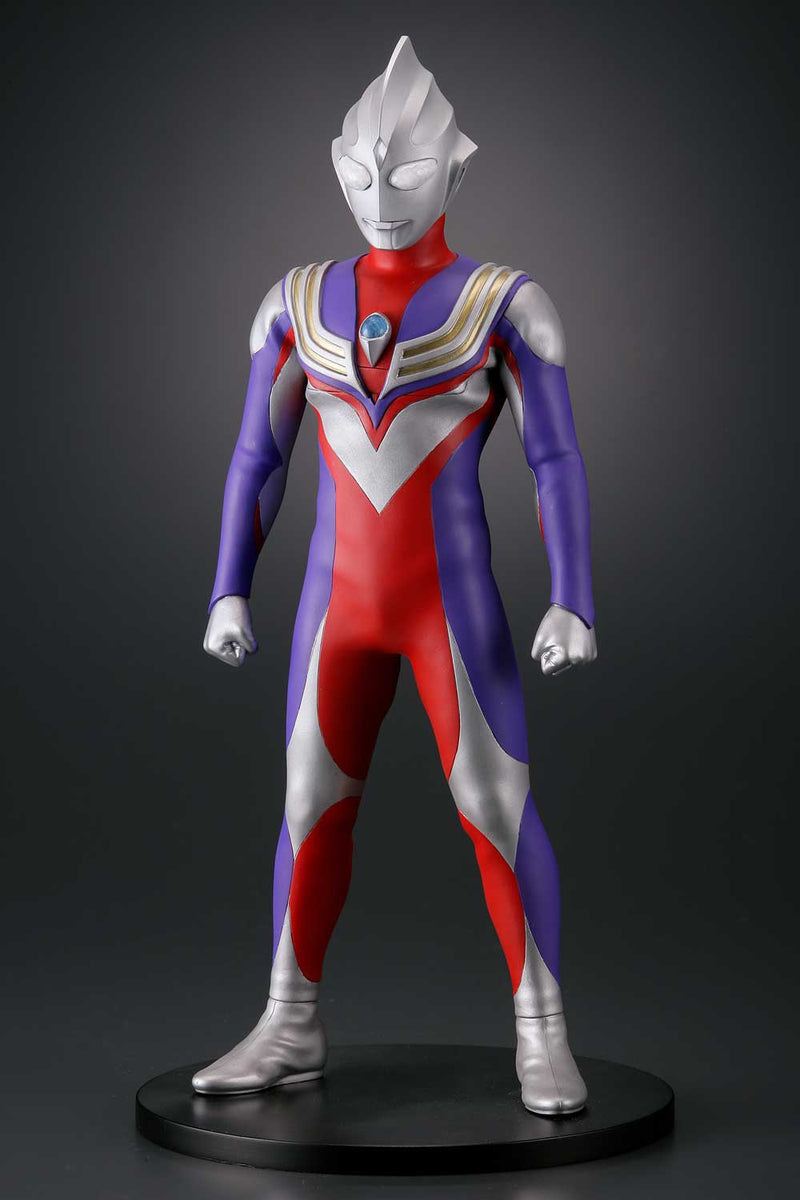 Character Classics Ultraman KAIYODO Tiga Cold Cast Figure