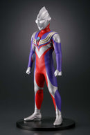 Character Classics Ultraman KAIYODO Tiga Cold Cast Figure