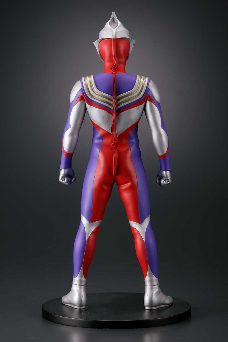 Character Classics Ultraman KAIYODO Tiga Cold Cast Figure
