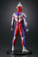Character Classics Ultraman KAIYODO Tiga Cold Cast Figure