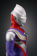 Character Classics Ultraman KAIYODO Tiga Cold Cast Figure