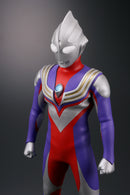 Character Classics Ultraman KAIYODO Tiga Cold Cast Figure