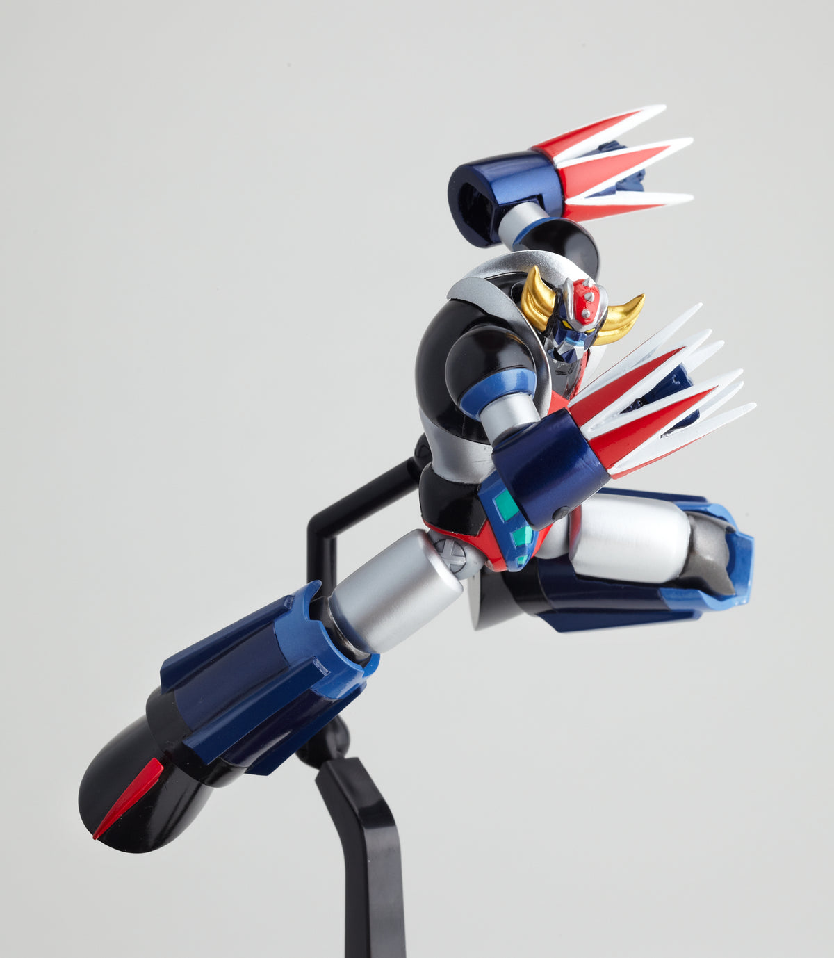Amazon | 未開封 UFOロボ グレンダイザー UFO Robo Grendizer ゴルドラック Goldorak 1/10 SFC  デューク・フリード フィギュア ABYstyle Studio | フィギュア・ドール 通販