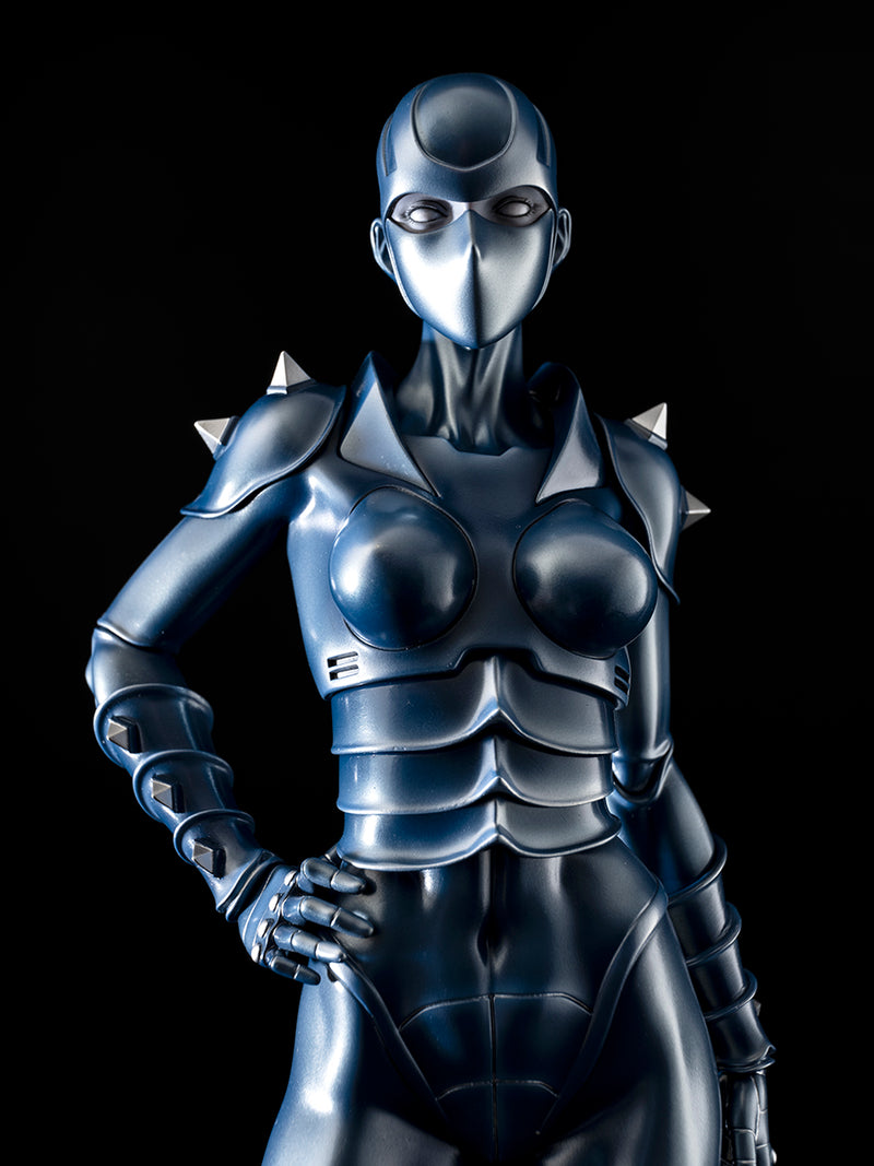 COBRA QUES Q Armaroid Lady