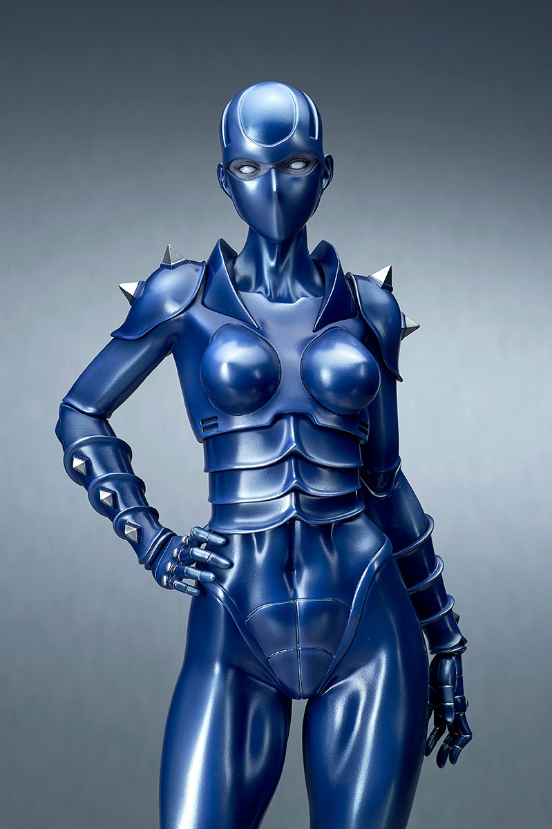 COBRA QUES Q Armaroid Lady