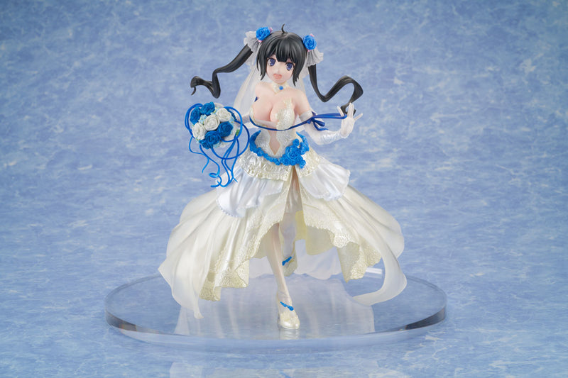 Is It Wrong to Try to Pick Up Girls in a Dungeon? IV FuRyu Hestia Wedding Dress