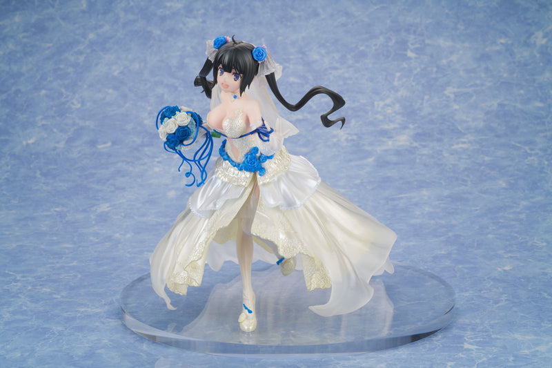 Is It Wrong to Try to Pick Up Girls in a Dungeon? IV FuRyu Hestia Wedding Dress
