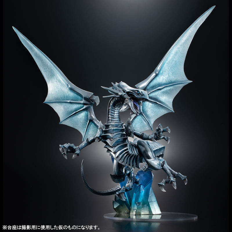 Yu-Gi-Oh Duel Monsters MEGAHOUSE ART WORKS MONSTERS Blue Eyes White Dragon～Holographic Edition～