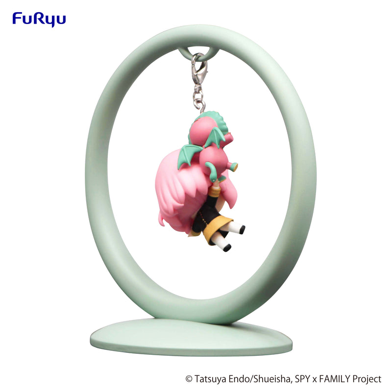 SPY × FAMILY FuRyu Trapeze Figure Anya