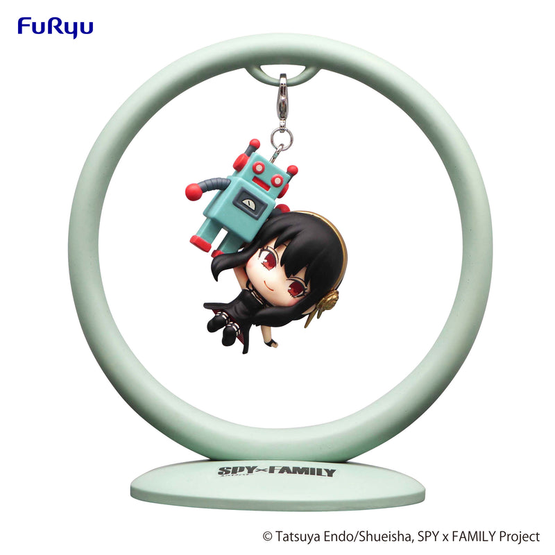 SPY × FAMILY FuRyu Trapeze Figure Yor