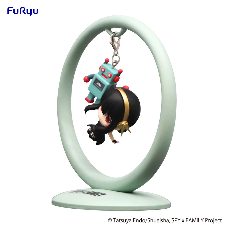 SPY × FAMILY FuRyu Trapeze Figure Yor